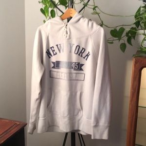 American Eagle White New York pullover hoodie